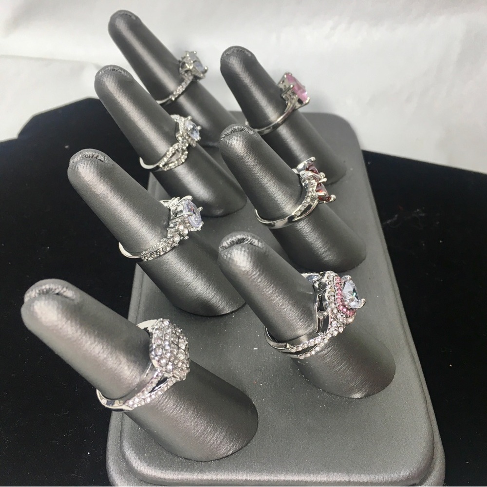 Lot of 7 Silver Toned Fashion Jewelry Rings Size 7 8 CZ Love Heart pink red - Picture 4 of 7